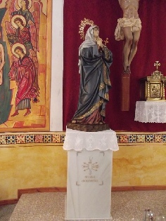 Donación de un pedestal a la Virgen de los Dolores patrona del pueblo por la empresa de caravaca SorSan su jefe Jorge Soria castellar